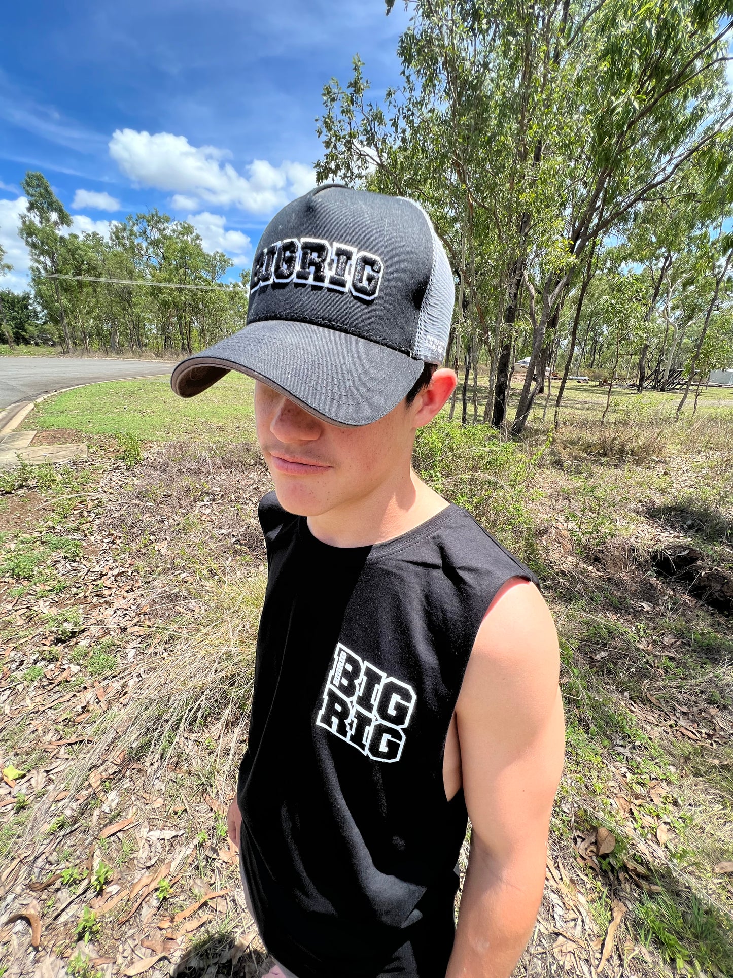 BIGRIG Raw Singlet - Black